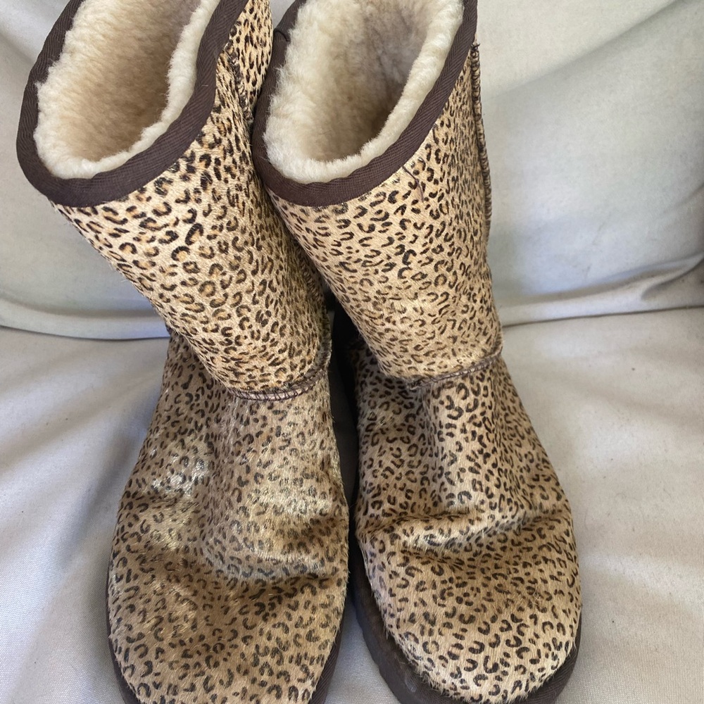 UGGS Leopard Print Women's Boots